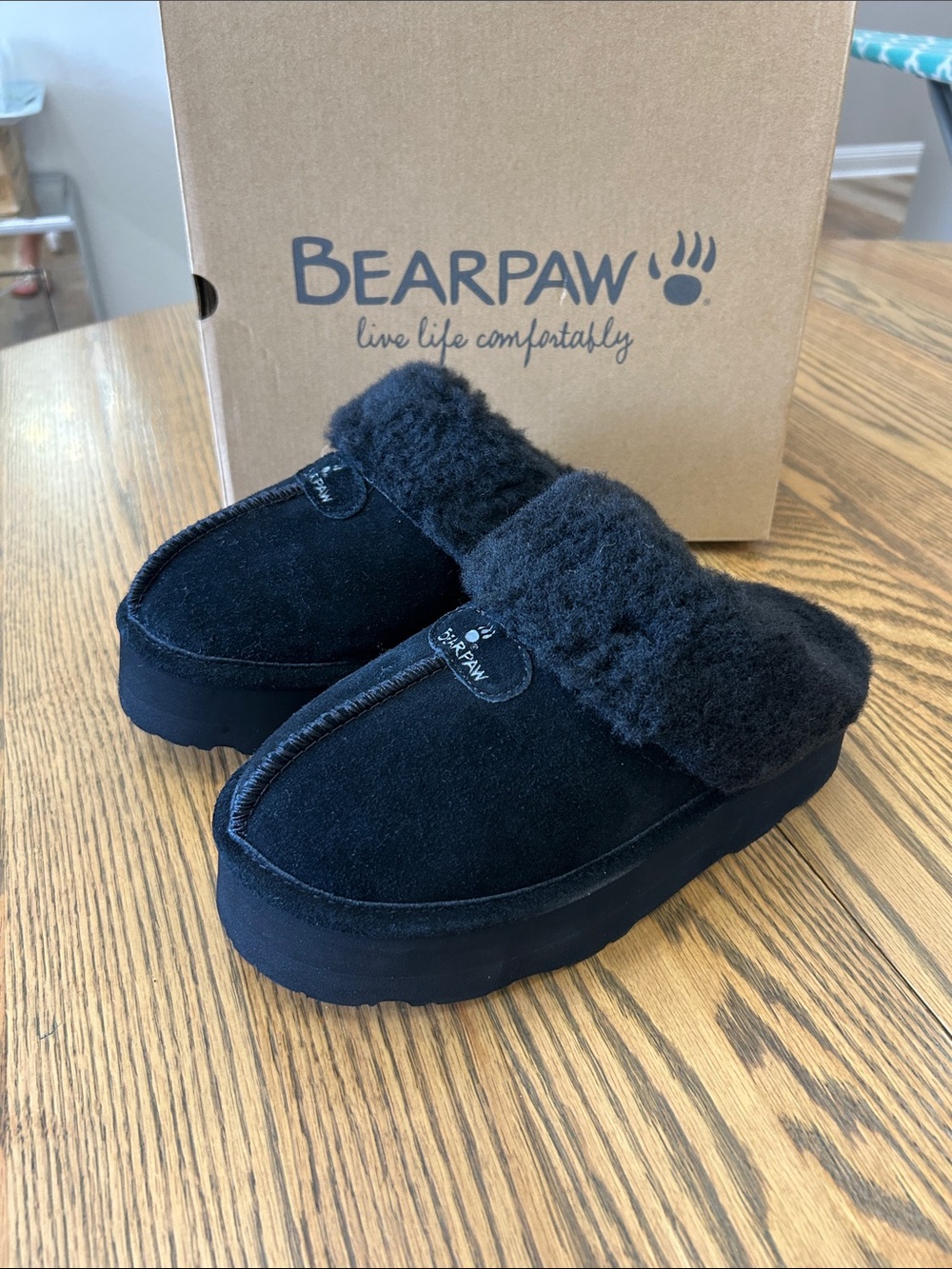 BearPaw Black Retro Loki Suede upper, 1.5 inch platform, NIB
